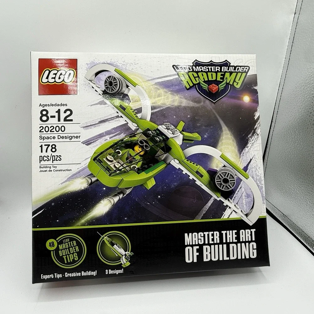 LEGO Master Builder Academy Space Designer Set 20200, 178 Pieces, Ages 8-12, Box